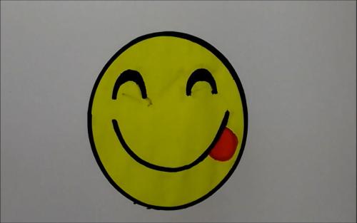 عکس نقاشی گربه رنگ شده